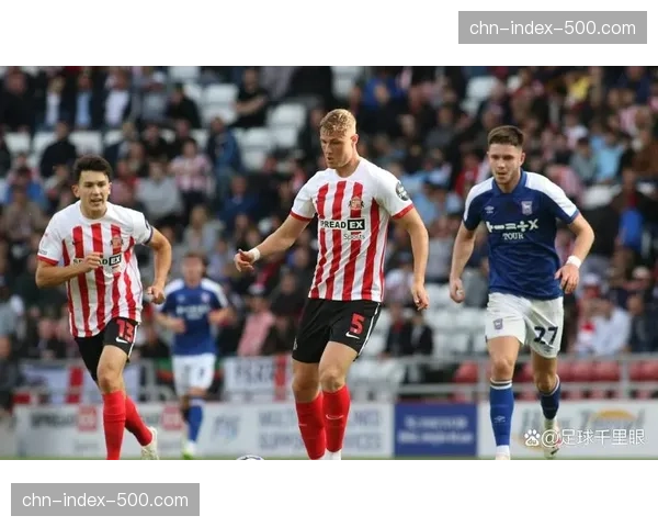 桑德兰门将罗埃夫斯确定缺席 防线最后一环出现空缺 桑德兰门将罗埃夫斯确定缺席 防线最后一环出现空缺